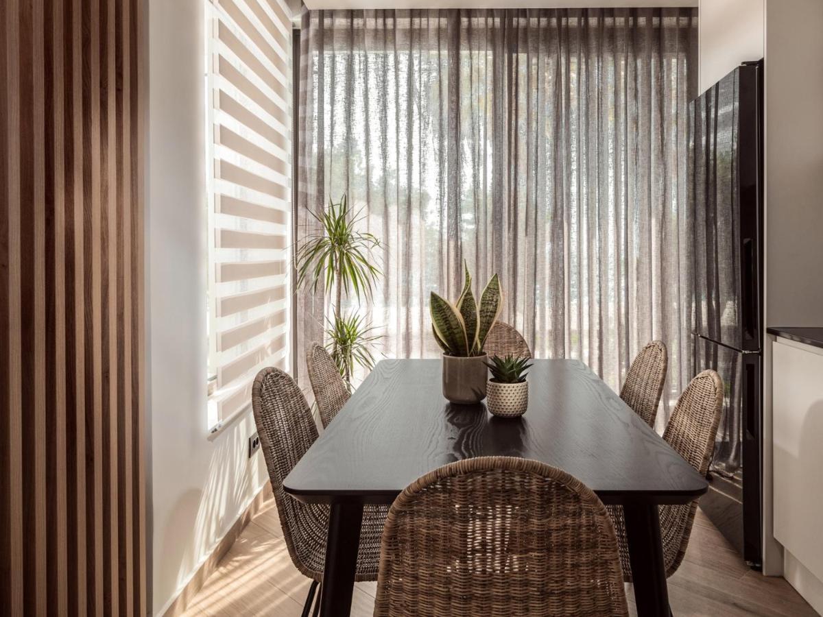Point Ephemere Beachfront Apartments 자킨토스 타운 외부 사진
