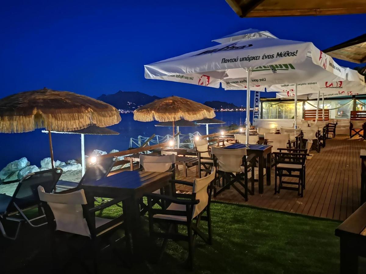 Point Ephemere Beachfront Apartments 자킨토스 타운 외부 사진